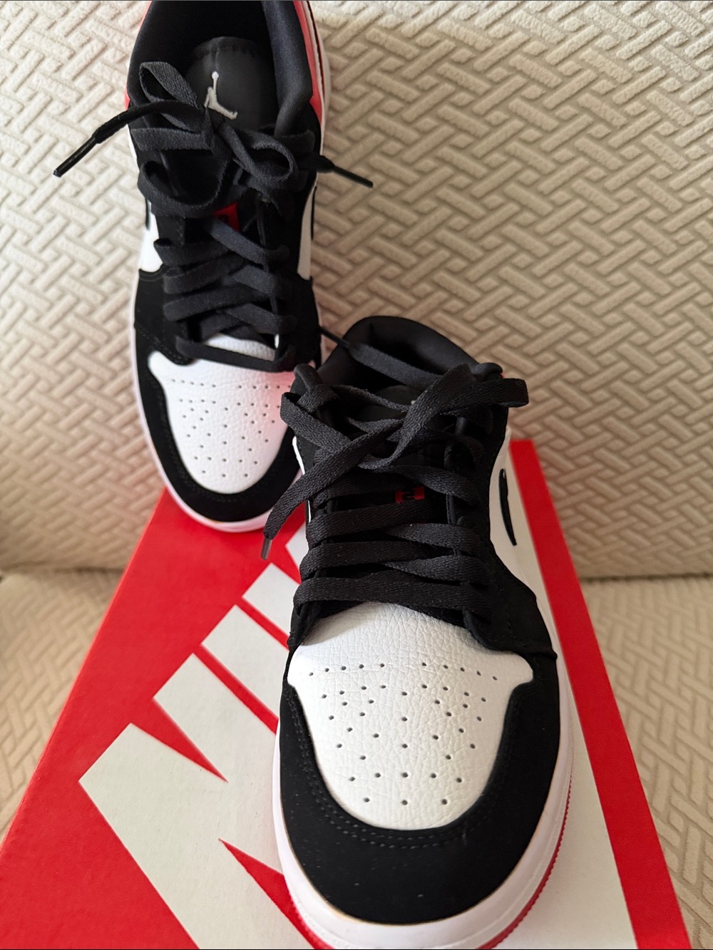 Nike  Black, White & Red Low-Top Sneakers